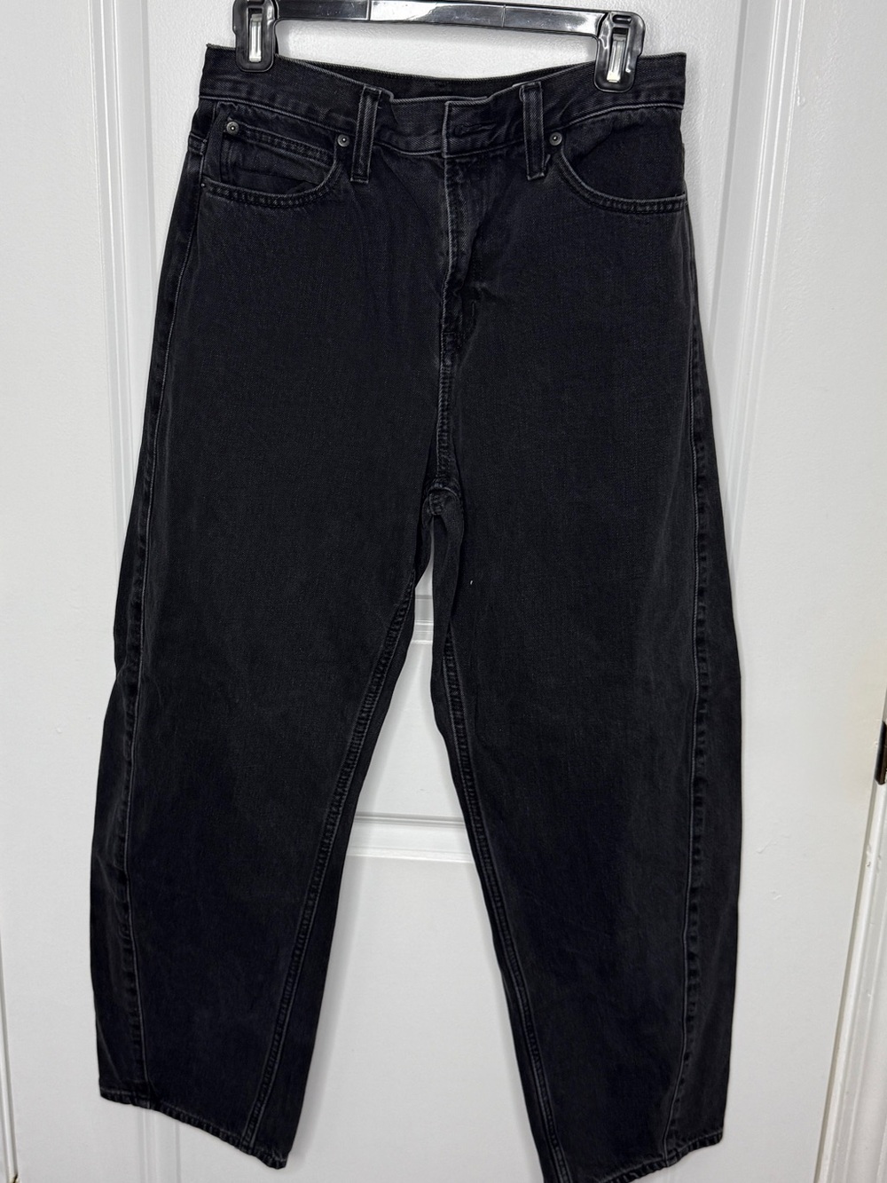 GAP Women’s 70’s Flare High-Rise Black Wash Jeans 28” Tall | EUC